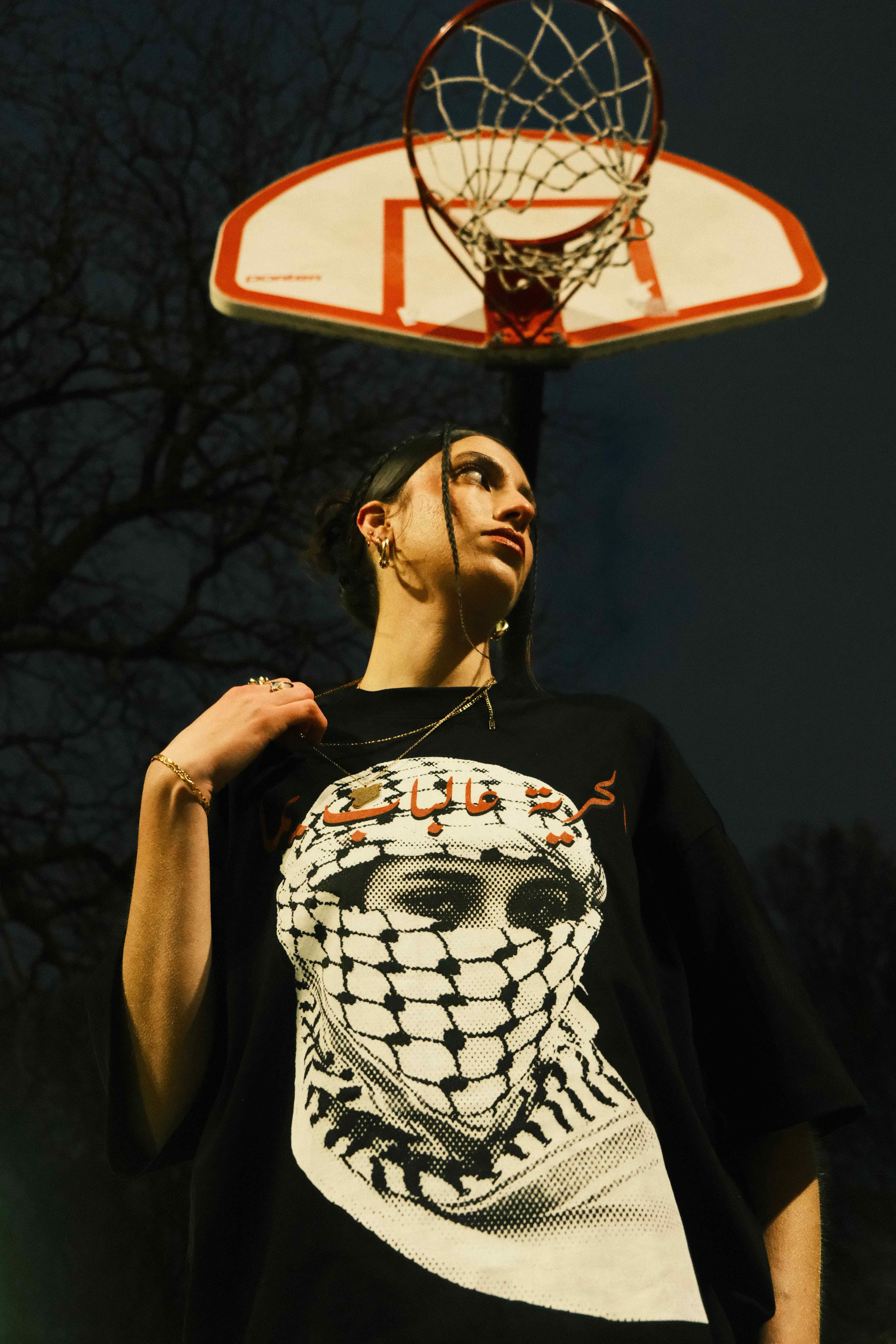 Model wearing size M